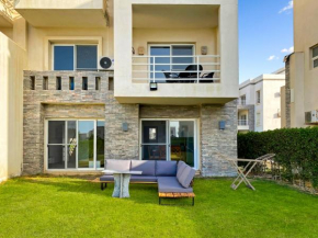 Duplex 4-bedroom chalet in Amwaj